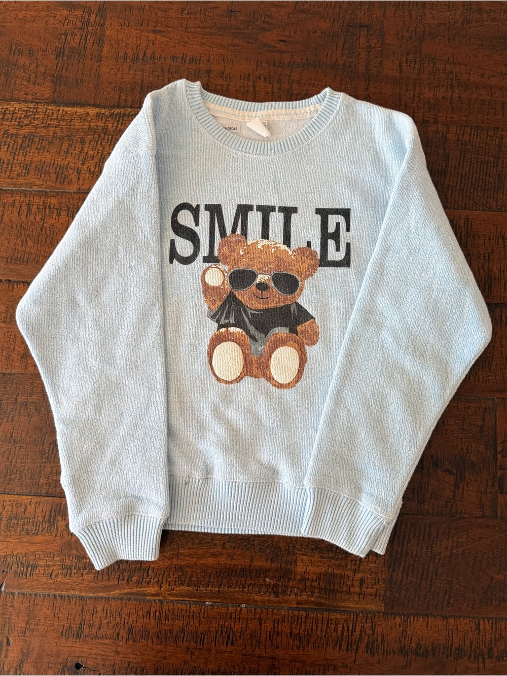 Pacific & CO Kids 'Unisex ‘Smile' Teddy Graphic Sweater SZ.M